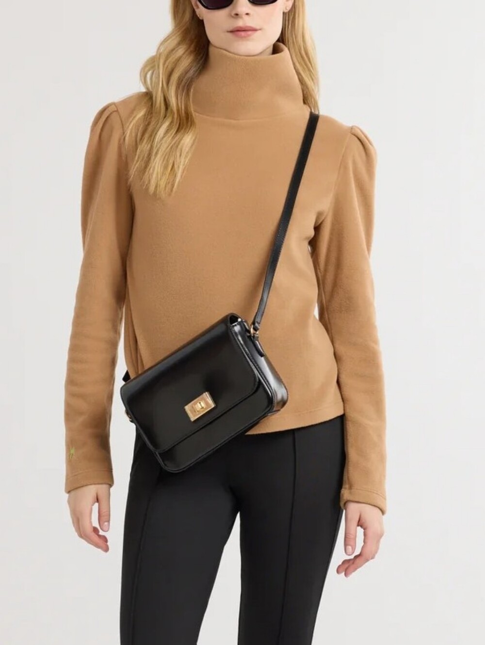 NWT DUDLEY STEPHENS Palmers Puff Sleeve In Came Size Small